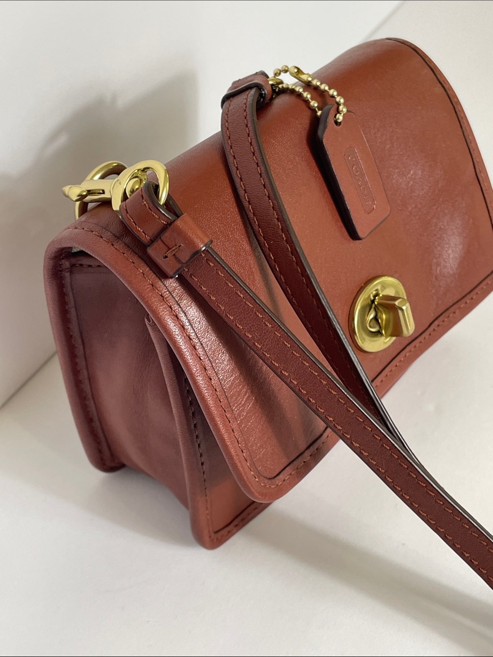 Coach Legacy Leather Mini Turnlock Crossbody | Pouch | Clutch - Picture 11 of 11
